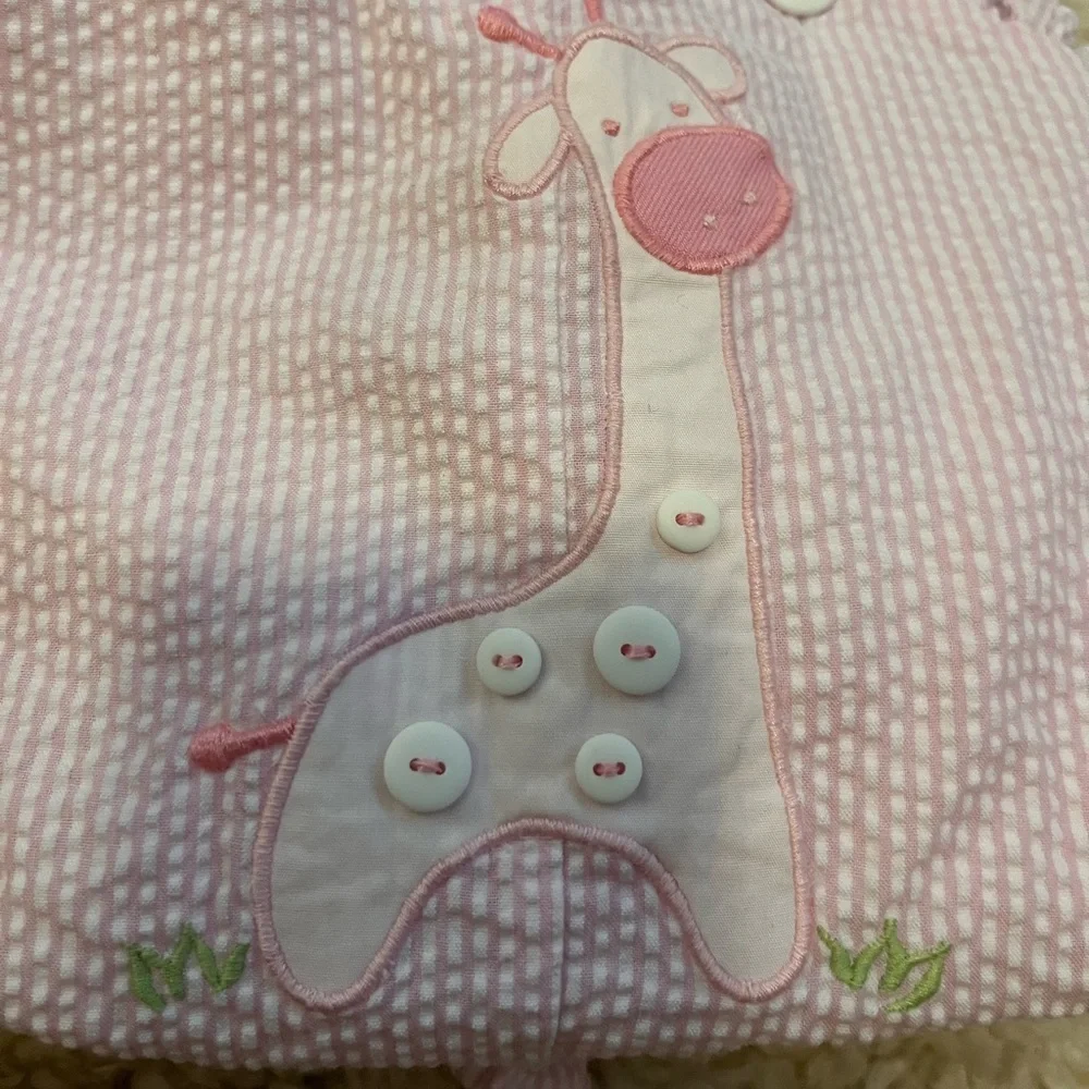N/A baby pink